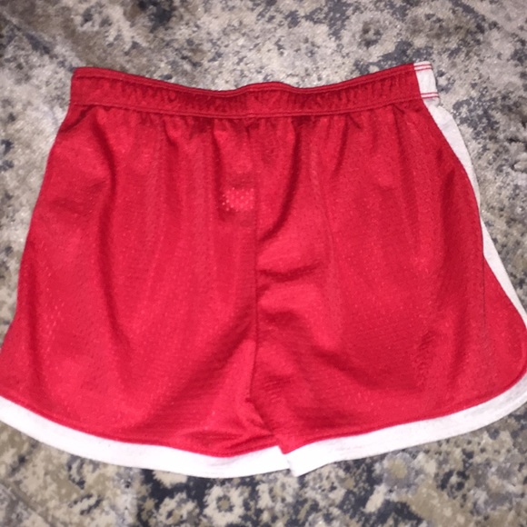 Shorts - Picture 2 of 3